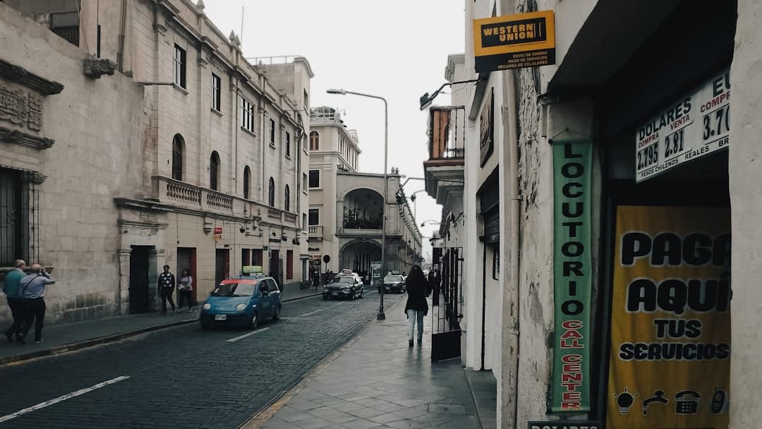 Peru vs Ecuador for Retirement: Which Is Better in 2026?